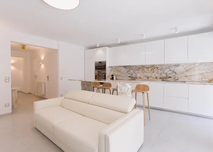 7 Pradignac By Halldis