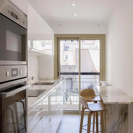 7 Pradignac By Halldis Apartament