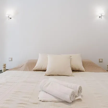 7 Pradignac By Halldis Cannes